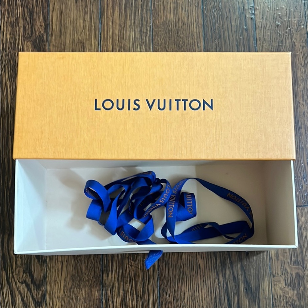 Louis Vuitton Orange and Blue Accessory Box